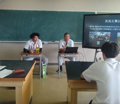 卒業生との懇談会