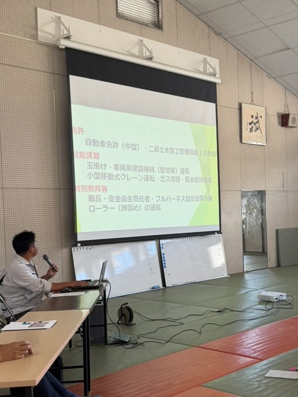 桑名北高校　進路講習会